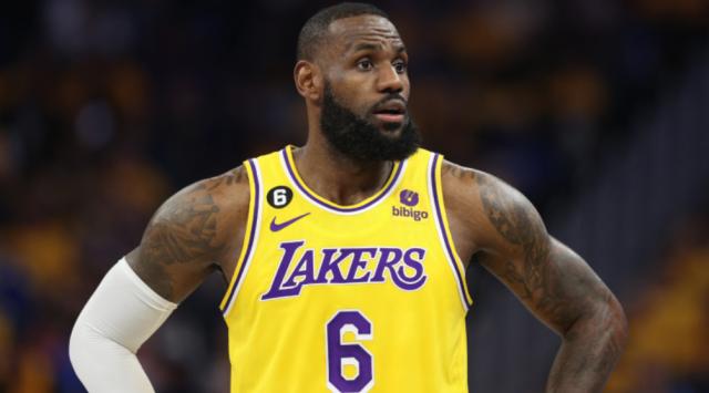 体育直播-纪录收割机继续！盘点詹姆斯即将实现的10大里程碑